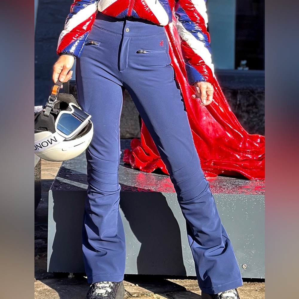 High-Waist Aurora Flare Ski Pant size S